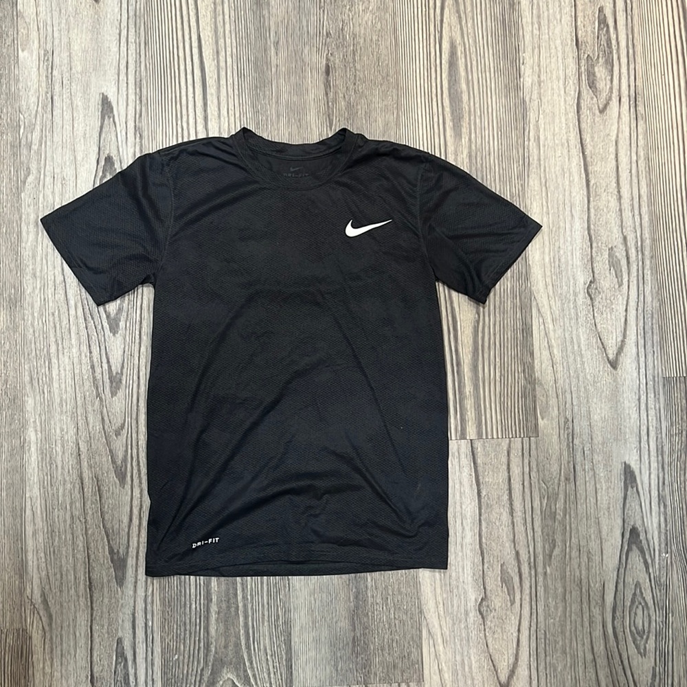 NIKE MEN’S “JERSEY TRAINING TEE-SHIRT”
